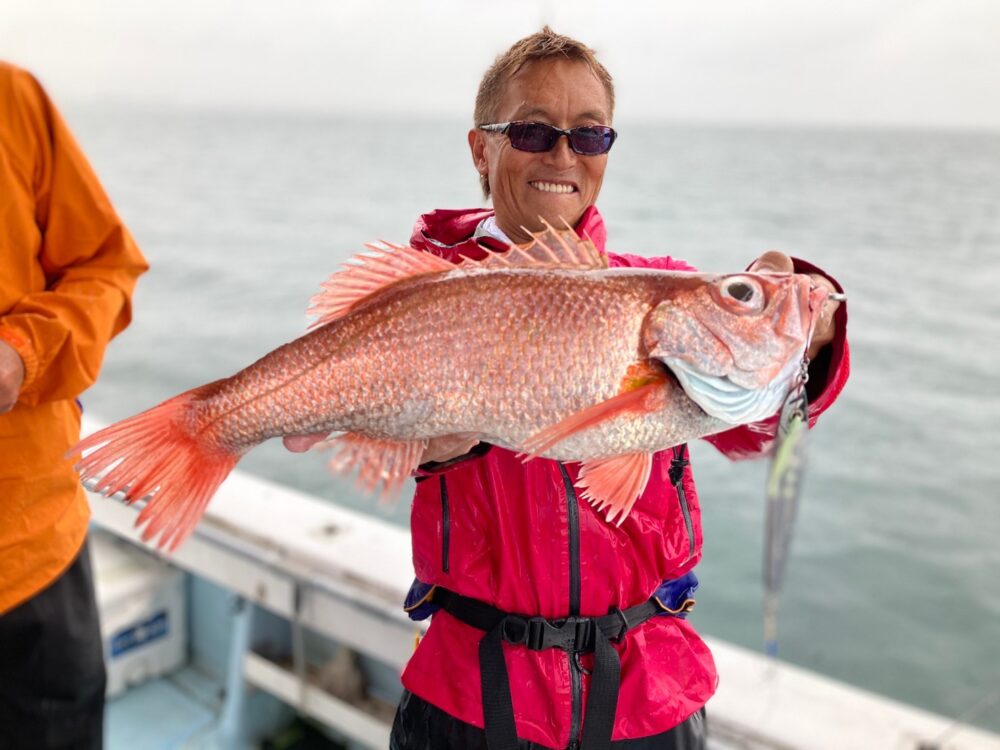 ライトタックルを駆使し狙うは高級魚アカムツ!! - 水谷知恵の